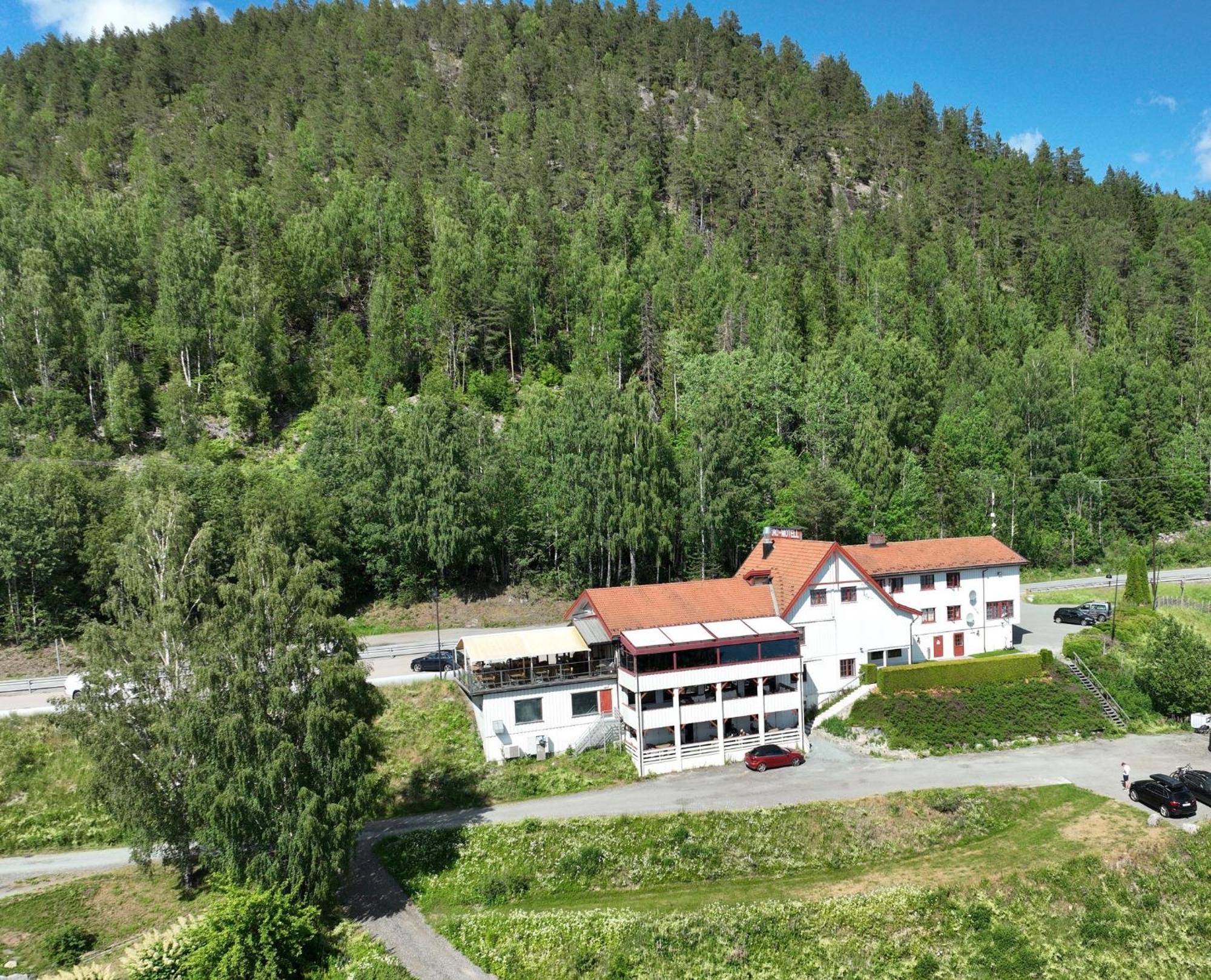 Kroderen Kro & Motel As Hamremoen Exterior foto